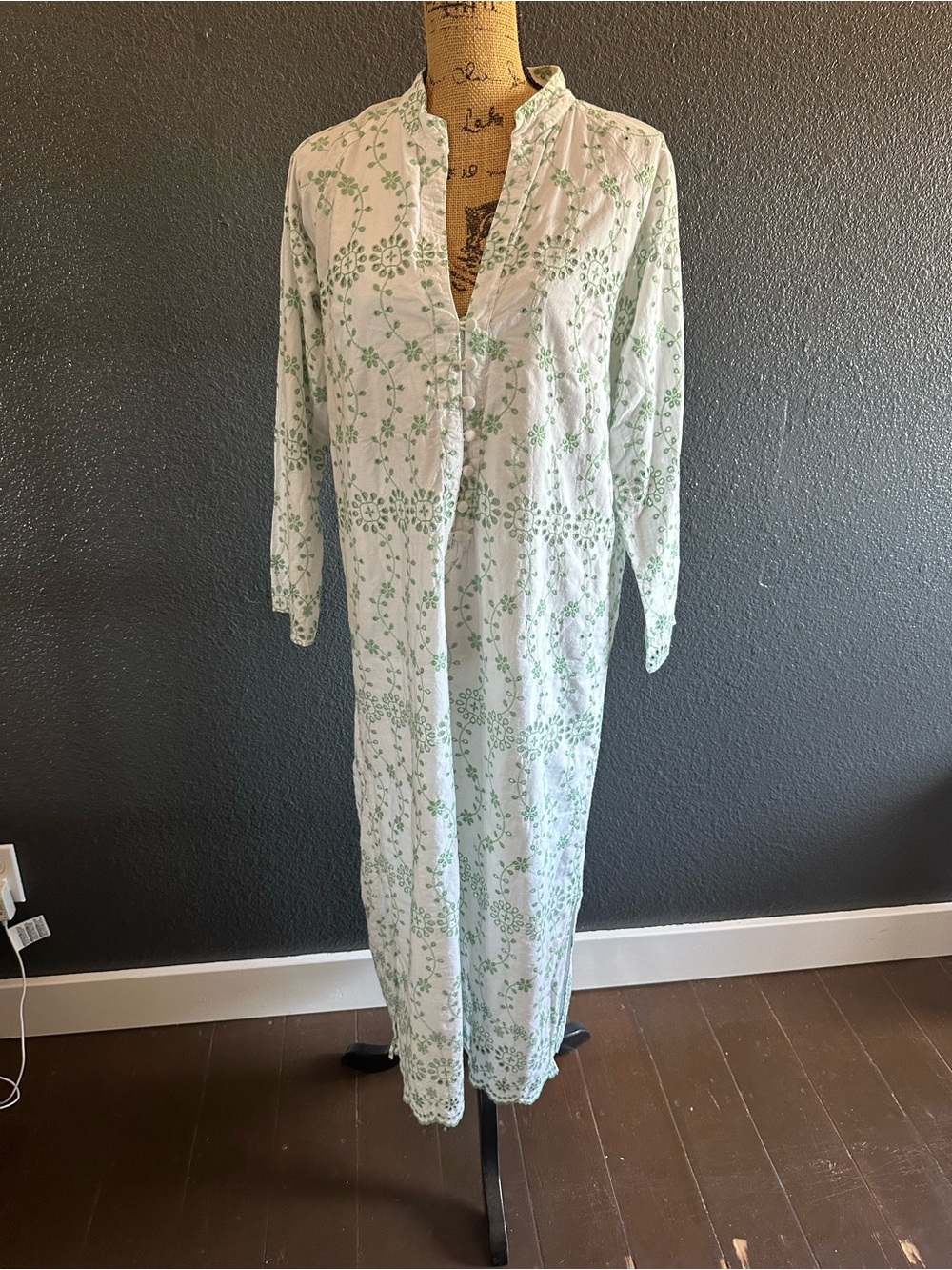 Sail to Sable Green & White Eyelet Embroidered Maxi Dress – Approx. L/XL
